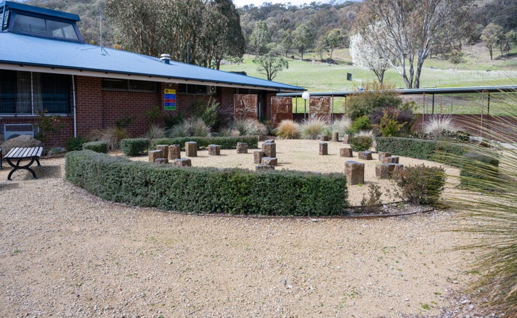 tumbarumba high school yarning circle